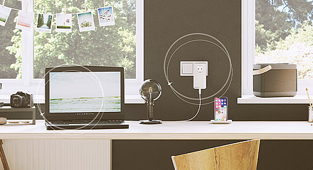 Το σπίτι μετατρέπεται σε ψηφιακό χώρο εργασίας με devolo powerlines Το σπίτι μετατρέπεται σε ψηφιακό χώρο εργασίας με devolo powerlines