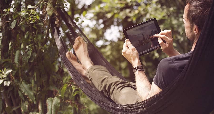 Ασφαλής πρόσβαση σε δωρεάν WiFi στις διακοπές: Η devolo συμβουλεύει! Ασφαλής πρόσβαση σε δωρεάν WiFi στις διακοπές: Η devolo συμβουλεύει!